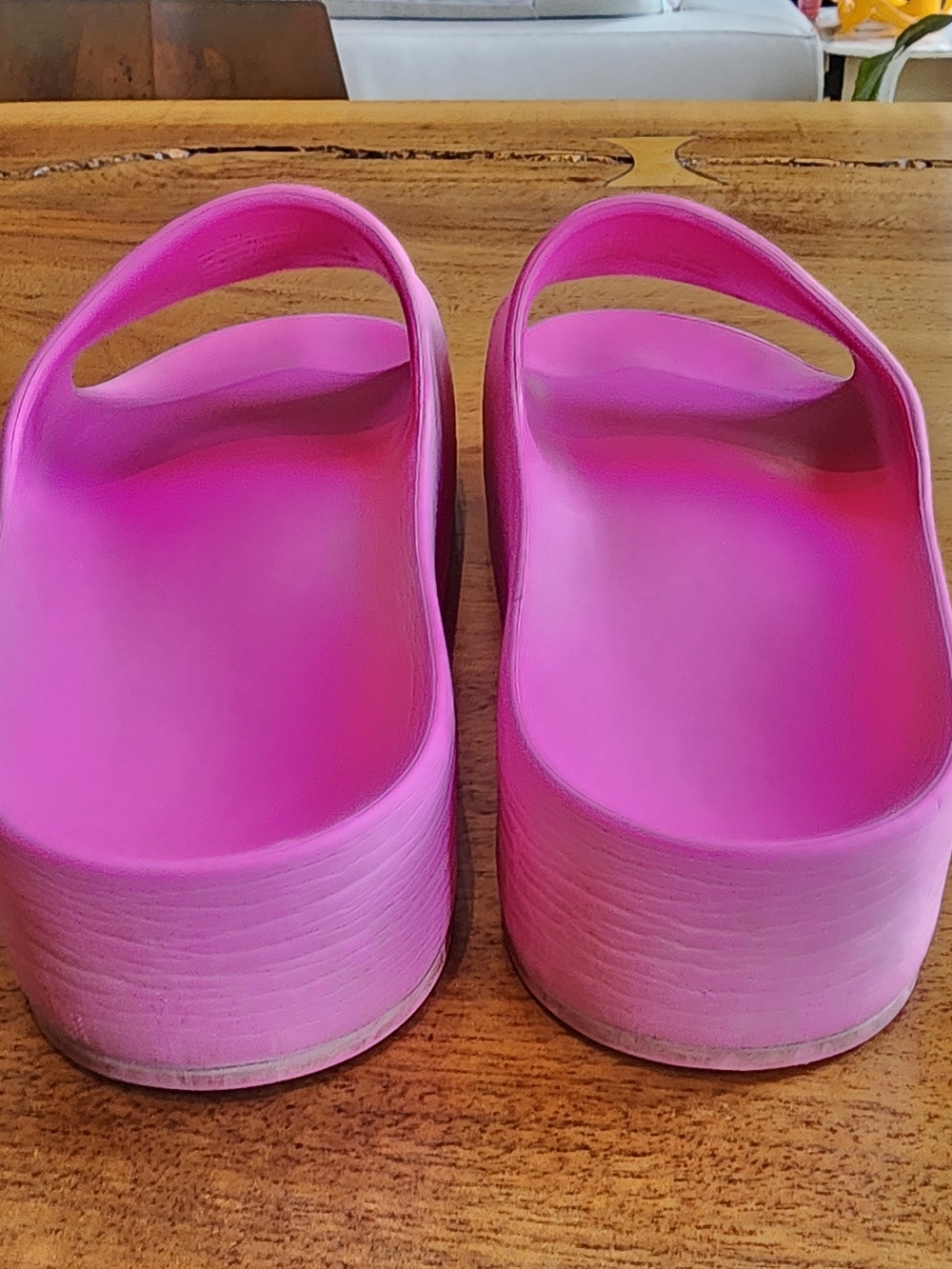 Balenciaga Pink Chunky Rubber Pool Slide Sandals Size 7 - Picture 8 of 10